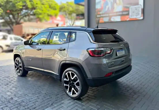 JEEP-COMPASS-2020