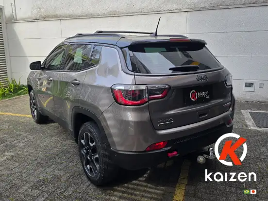 JEEP-COMPASS-2.0 16V DIESEL TRAILHAWK 4X4 AUTOMÁTICO JEEP-COMPASS-2021