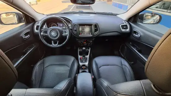 JEEP-COMPASS-2.0 16V FLEX LONGITUDE AUTOMÁTICO JEEP-COMPASS-2019