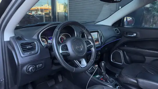JEEP-COMPASS-2.0 16V FLEX LONGITUDE AUTOMÁTICO JEEP-COMPASS-2018