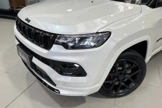 JEEP-COMPASS-2024