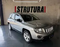 JEEP COMPASS 2.0 SPORT 4X2 16V GASOLINA 4P AUTOMÁTICO JEEP COMPASS 2.0 SPORT 4X2 16V GASOLINA 4P AUTOMÁTICO