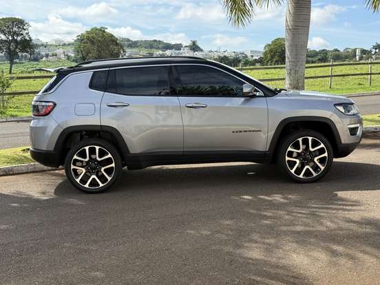 JEEP-COMPASS-2020