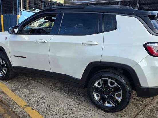 JEEP-COMPASS-2.0 16V DIESEL LIMITED 4X4 AUTOMÁTICO JEEP-COMPASS-2018