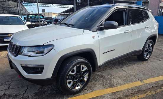 JEEP-COMPASS-2.0 16V DIESEL LIMITED 4X4 AUTOMÁTICO JEEP-COMPASS-2018