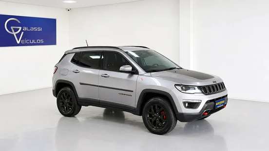 JEEP-COMPASS-2.0 16V DIESEL LONGITUDE 4X4 AUTOMÁTICO JEEP-COMPASS-2018