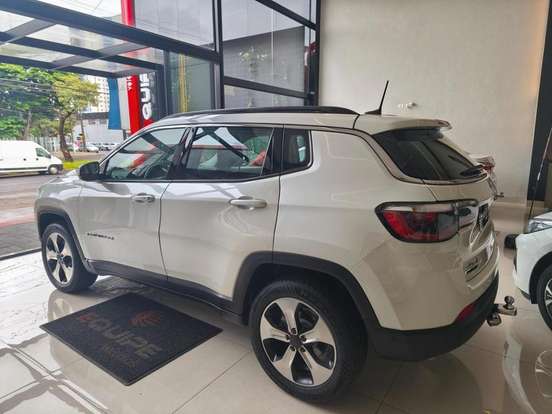 JEEP-COMPASS-2.0 16V DIESEL LONGITUDE 4X4 AUTOMÁTICO JEEP-COMPASS-2017