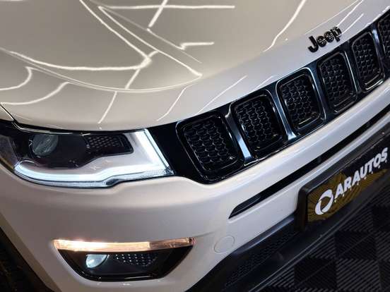 JEEP-COMPASS-2.0 16V DIESEL NIGHT EAGLE 4X4 AUTOMÁTICO JEEP-COMPASS-2018