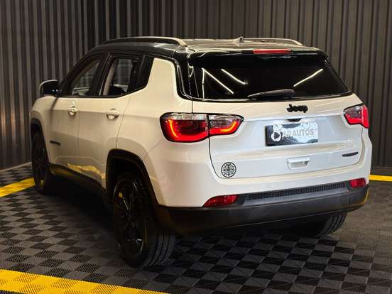 JEEP-COMPASS-2.0 16V DIESEL NIGHT EAGLE 4X4 AUTOMÁTICO JEEP-COMPASS-2018
