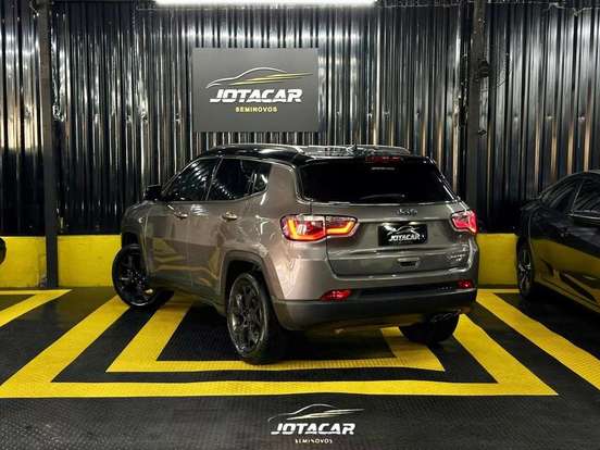JEEP-COMPASS-2.0 16V FLEX LIMITED AUTOMÁTICO JEEP-COMPASS-2018