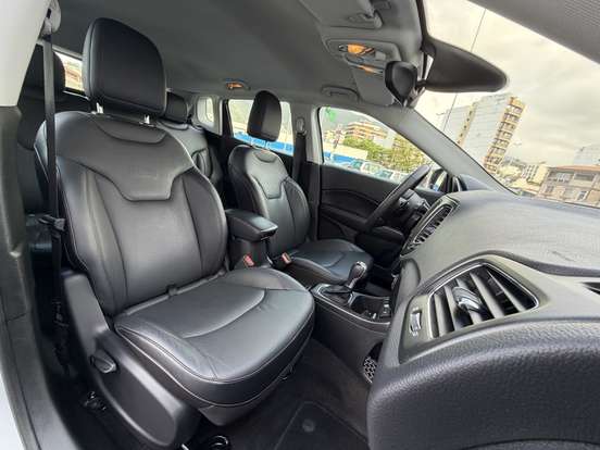 JEEP-COMPASS-2.0 16V FLEX LONGITUDE AUTOMÁTICO JEEP-COMPASS-2017