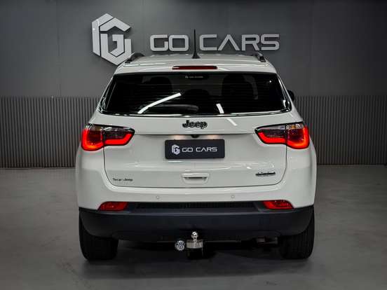 JEEP-COMPASS-2.0 16V FLEX LONGITUDE AUTOMÁTICO JEEP-COMPASS-2018