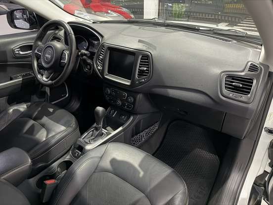 JEEP-COMPASS-2.0 16V FLEX LONGITUDE AUTOMÁTICO JEEP-COMPASS-2017