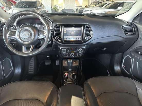 JEEP-COMPASS-2.0 16V FLEX NIGHT EAGLE AUTOMÁTICO JEEP-COMPASS-2018