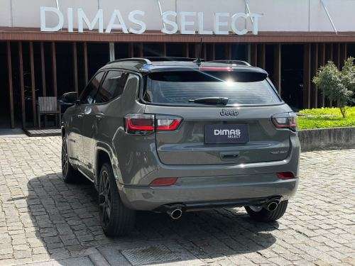 JEEP-COMPASS-2024