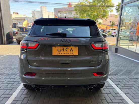 JEEP-COMPASS-2.0 HURRICANE 4 TURBO GASOLINA BLACKHAWK AT9 JEEP-COMPASS-2025