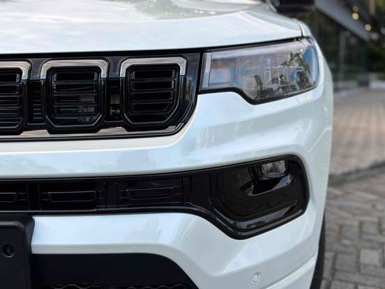 JEEP-COMPASS-2.0 HURRICANE TURBO FLEX BLACKHAWK AT9 JEEP-COMPASS-2026
