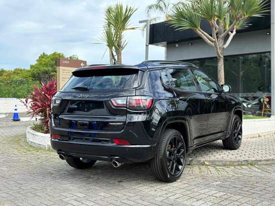 JEEP-COMPASS-2.0 HURRICANE TURBO FLEX BLACKHAWK AT9 JEEP-COMPASS-2026