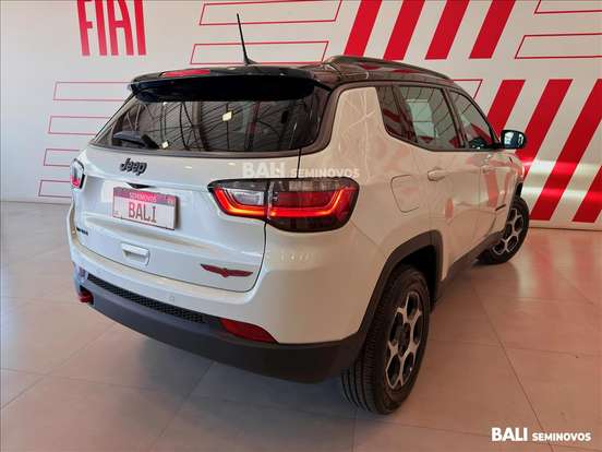 JEEP-COMPASS-2022
