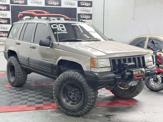 JEEP-GRAND CHEROKEE-4.0 LAREDO 4X4 6I 12V GASOLINA 4P AUTOMÁTICO JEEP-GRAND CHEROKEE-1997