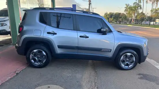 JEEP-RENEGADE-2019