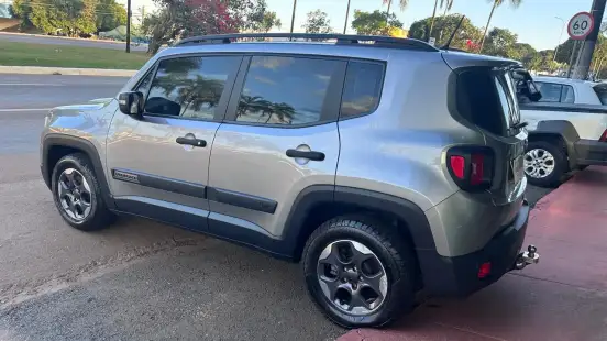 JEEP-RENEGADE-2019