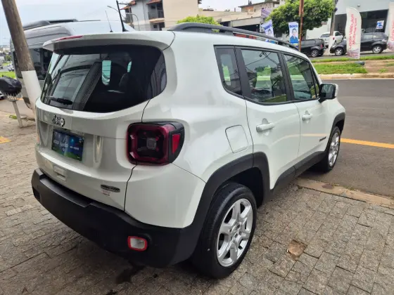 JEEP RENEGADE 1.8 16V FLEX LONGITUDE 4P AUTOMÁTICO