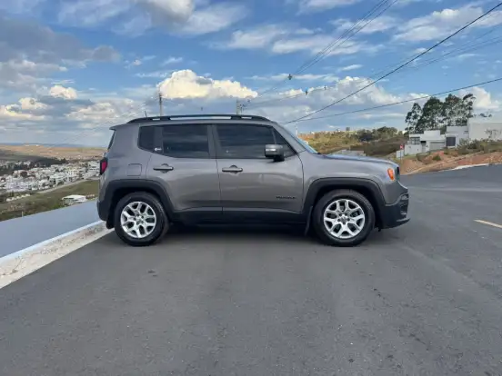 JEEP-RENEGADE-1.8 16V FLEX LONGITUDE 4P AUTOMÁTICO JEEP-RENEGADE-2017