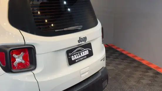 JEEP-RENEGADE-2021
