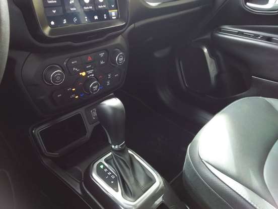 JEEP-RENEGADE-1.3 T270 TURBO FLEX LONGITUDE AT6 JEEP-RENEGADE-2025