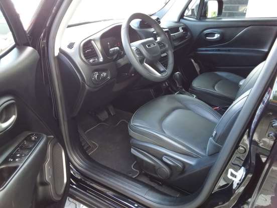 JEEP-RENEGADE-2024