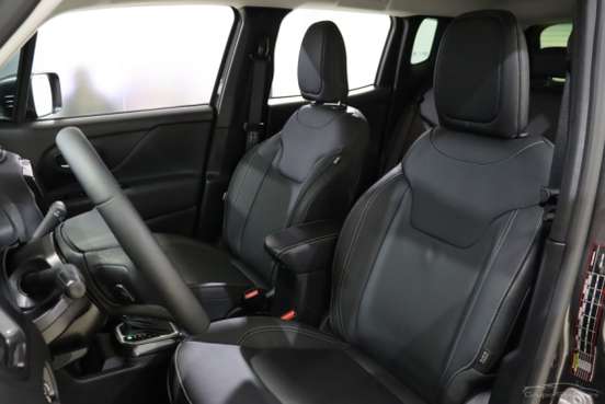 JEEP-RENEGADE-2025