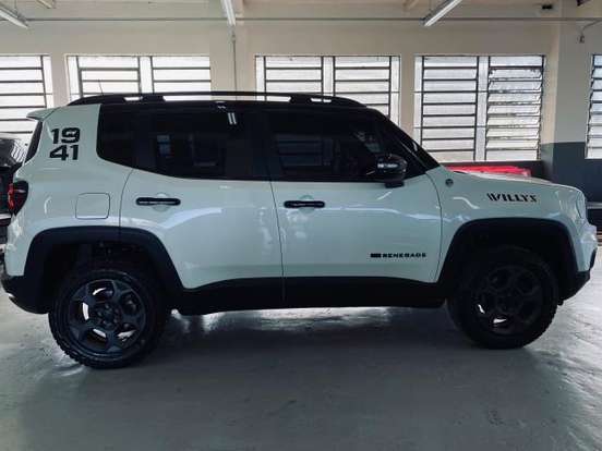JEEP-RENEGADE-2025