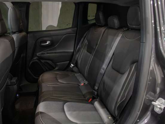 JEEP-RENEGADE-2025