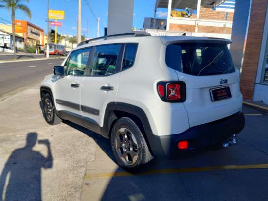JEEP-RENEGADE-2018