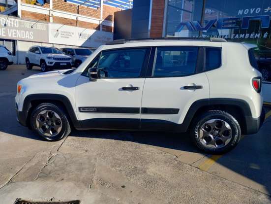 JEEP-RENEGADE-2018