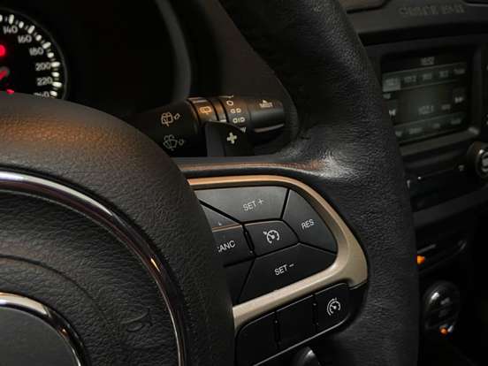 JEEP-RENEGADE-2017