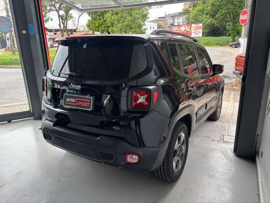 JEEP-RENEGADE-2015