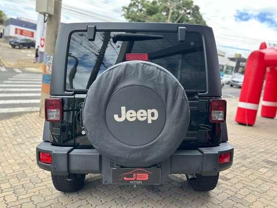 JEEP-WRANGLER-2015