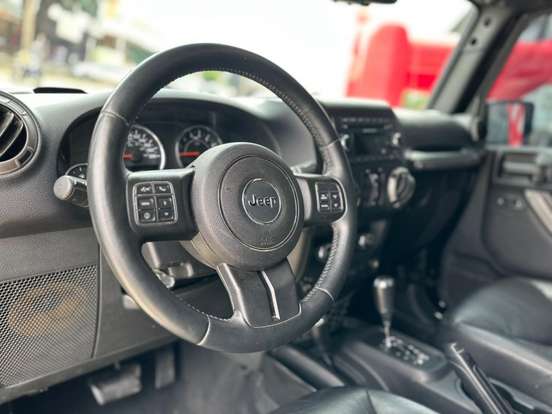 JEEP-WRANGLER-2015