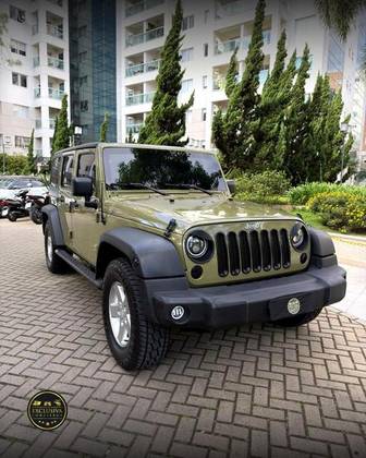 JEEP WRANGLER 3.6 UNLIMITED SPORT 4X4 V6 GASOLINA 4P AUTOMÁTICO