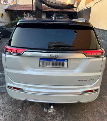 JEEP-COMMANDER-2022