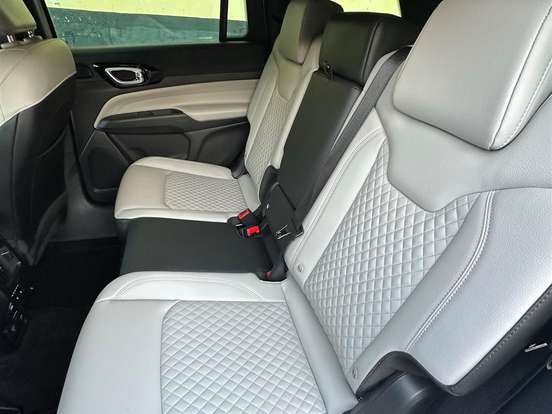 JEEP-COMMANDER-1.3 T270 TURBO FLEX OVERLAND AT6 JEEP-COMMANDER-2022