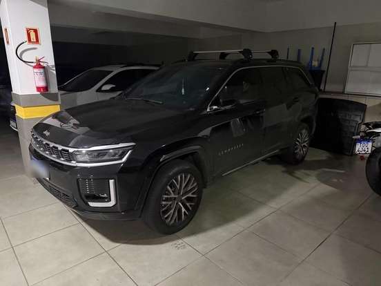 JEEP-COMMANDER-2025