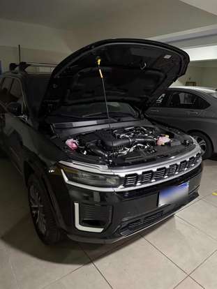 JEEP-COMMANDER-2025