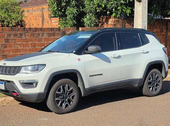 JEEP COMPASS 2.0 16V DIESEL TRAILHAWK 4X4 AUTOMÁTICO