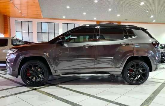 JEEP-COMPASS-2.0 HURRICANE 4 TURBO GASOLINA BLACKHAWK AT9 JEEP-COMPASS-2025