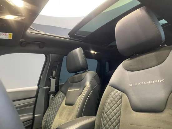 JEEP-COMPASS-2.0 HURRICANE 4 TURBO GASOLINA BLACKHAWK AT9 JEEP-COMPASS-2025