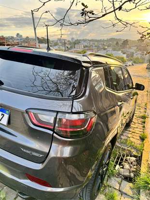 JEEP-COMPASS-2024