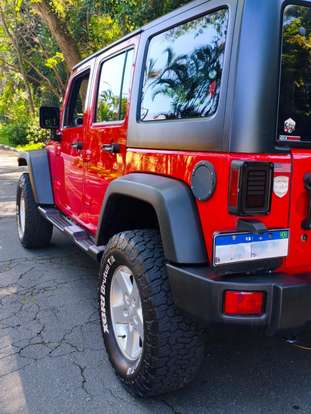 JEEP-WRANGLER-2015